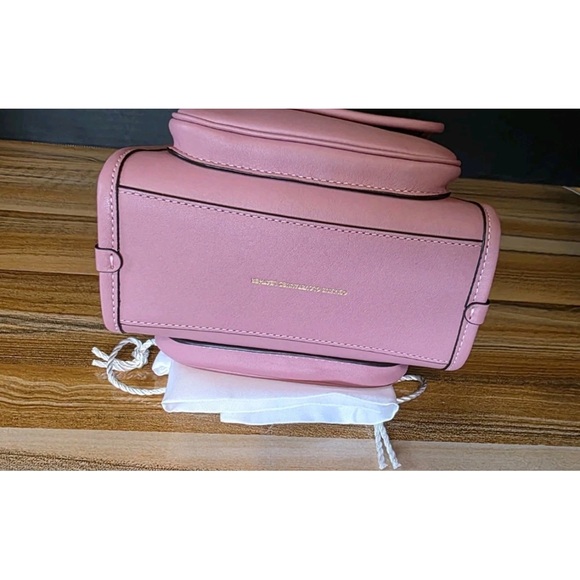 Coach Originals Glovetanned Leather Mini Safari Tote Pink NWOT - Picture 3 of 9